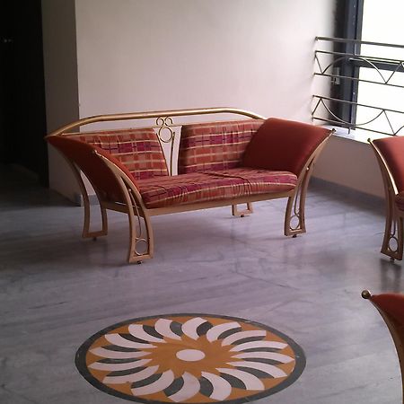 Hotel Jal Sagar Vadodara Esterno foto