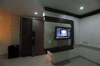 Hotel Jal Sagar Vadodara Esterno foto